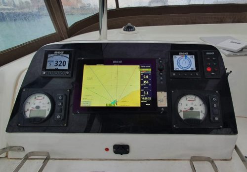 world-yachts-broker-lagoon-42-8