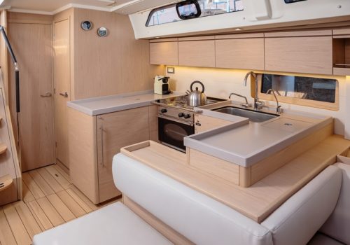 world-yachts-broker-beneteau-oceanis-51.1-9