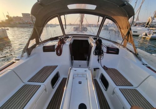 world-yachts-broker-jeanneau-sun-odyssey-449-1