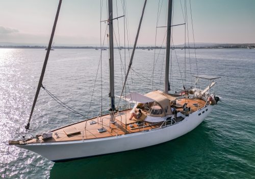 world-yachts-broker-herbulot-gallian-17-1