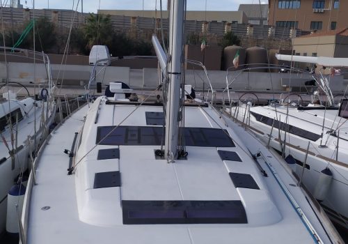 world-yachts-broker-dufour-520-4