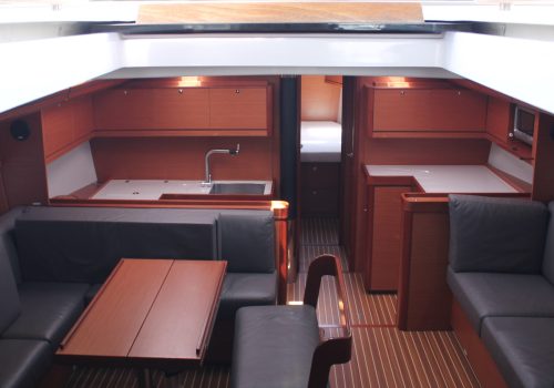 world-yachts-broker-dufour-520-7