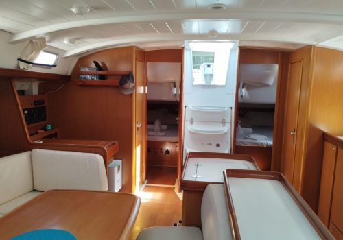 world-yachts-broker-beneteau-cyclades-50.4-7