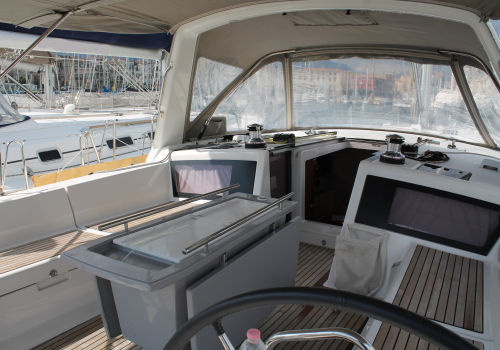 world-yachts-broker-2015-beneteau-oceanis-48-5