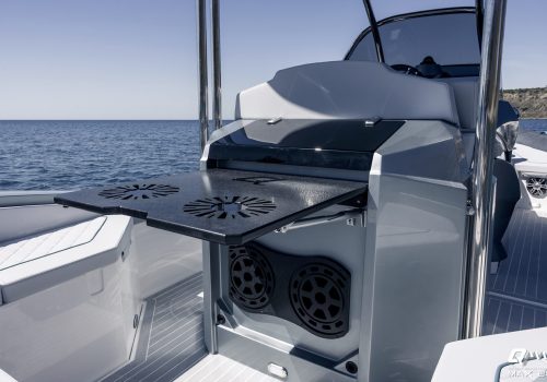 world-yachts-new-boats-qmax-28-8