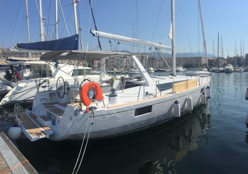 world-yachts-broker-2015-beneteau-oceanis-48-1