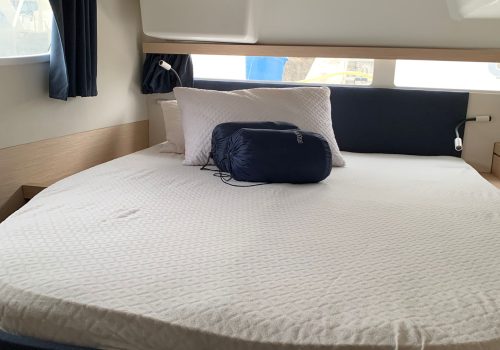 world-yachts-broker-fountaine-pajot-lucia-40-8