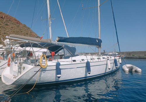 world-yachts-broker-beneteau-cyclades-50.4-1